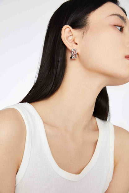 【Broken Moon】CURVED EARRINGS - iconicvous