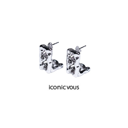 【Broken Moon】CURVED EARRINGS - iconicvous