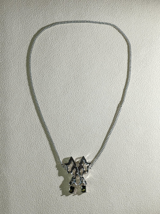 【Self Echo】Magnetic Butterfly Necklace - iconicvous